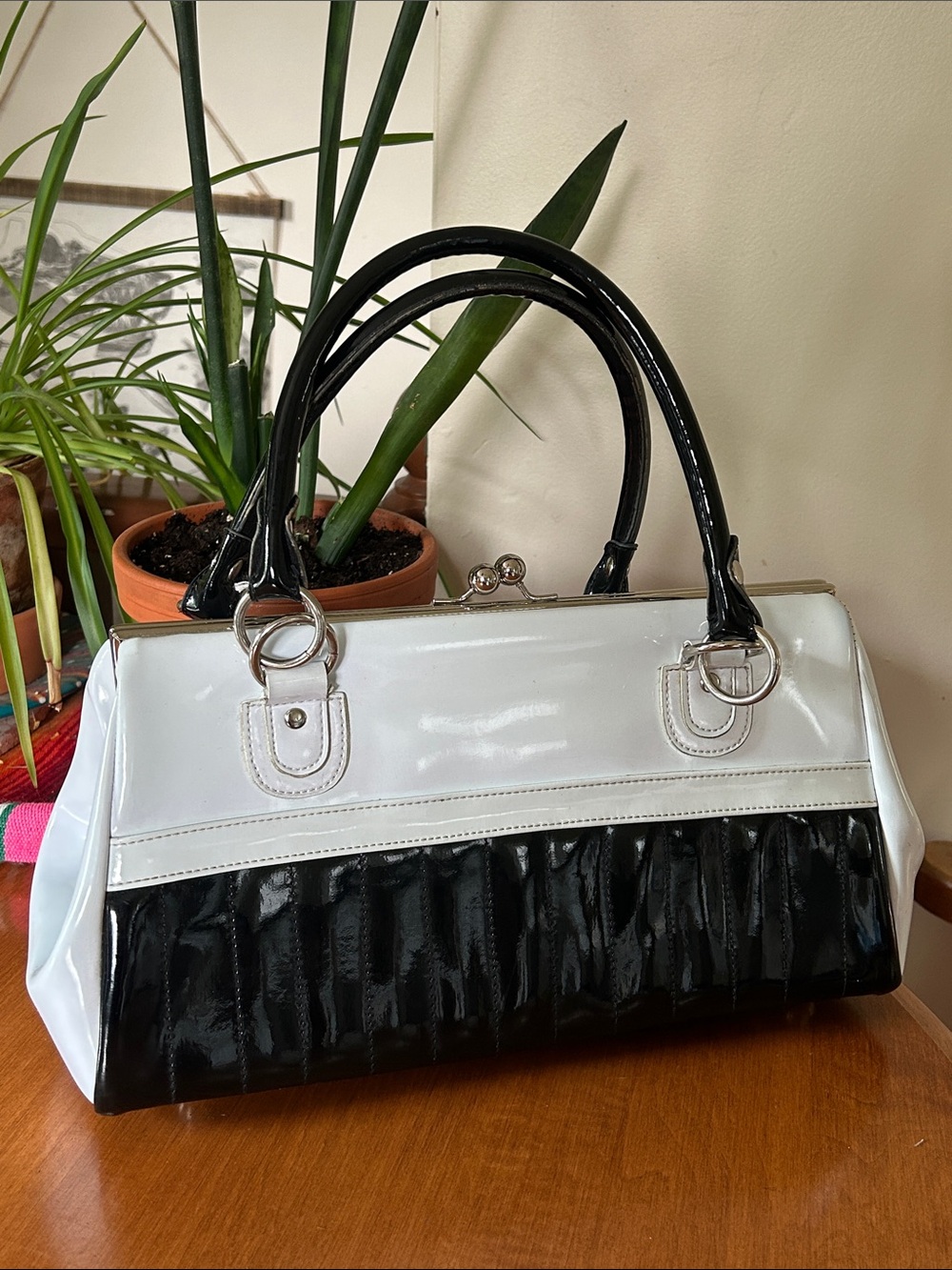 Pinup Couture x Lux de Ville - Black and White Patent Purse